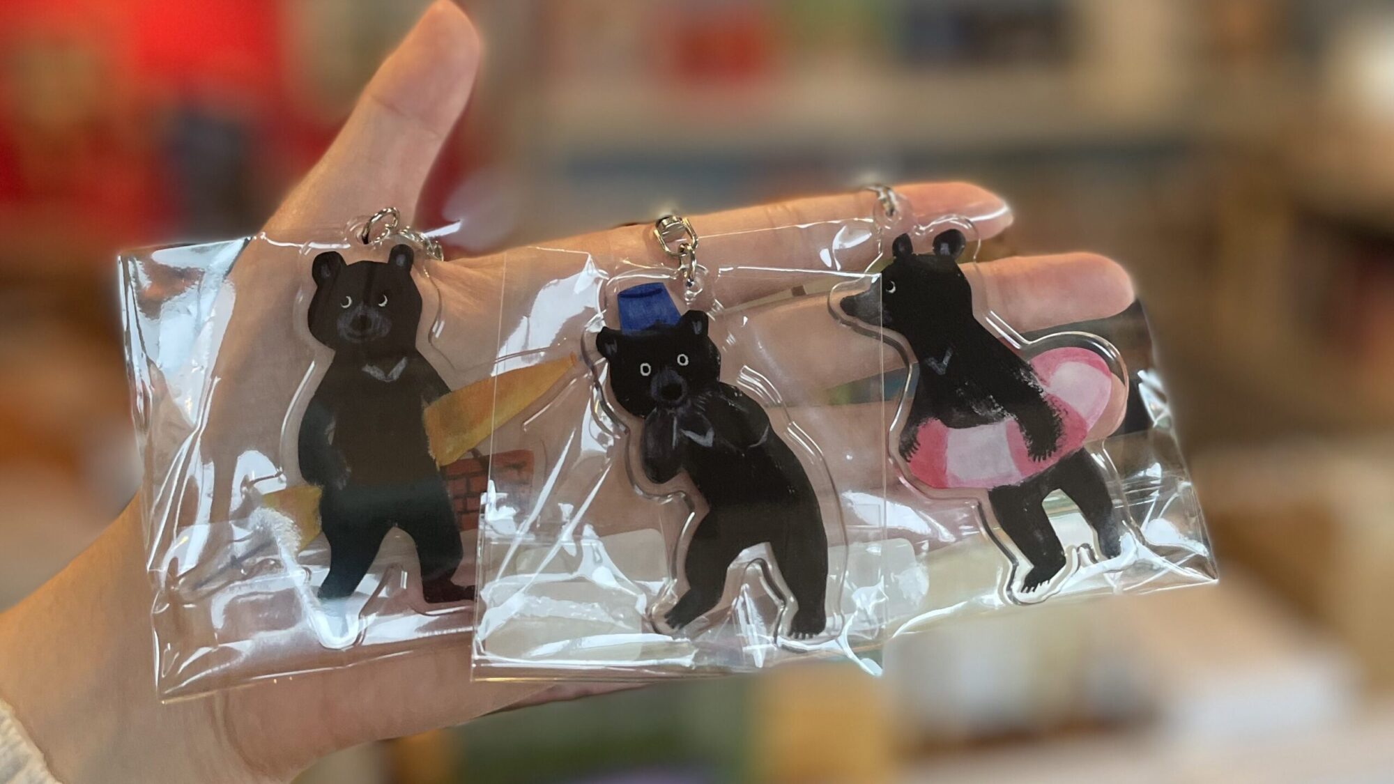 「こぐまたちのうみのいちにち」オリジナルアクリルキーホルダー
